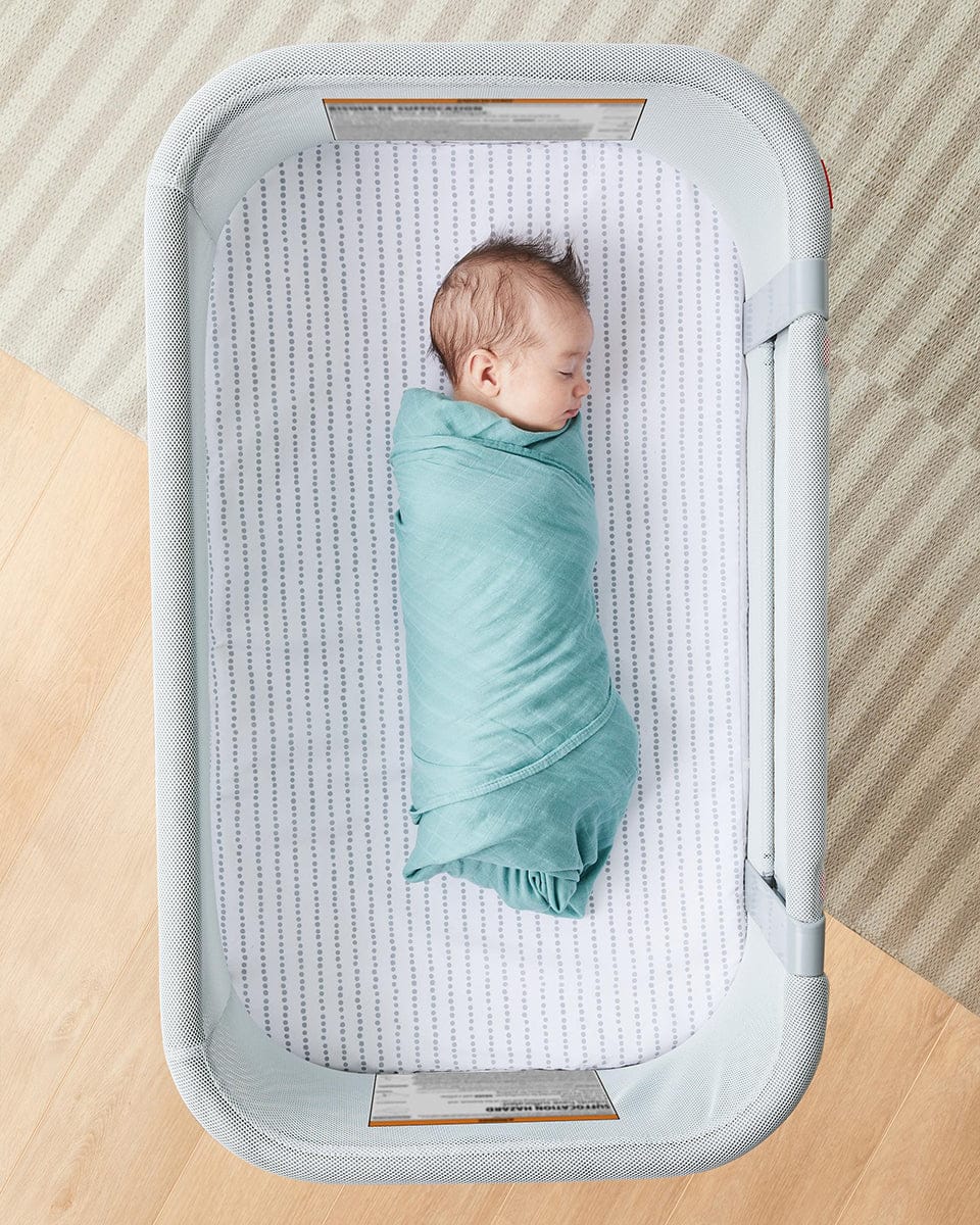 Skip Hop Cozy-Up 2-in-1 Bedside Sleeper & Bassinet - Grey - 9I099910