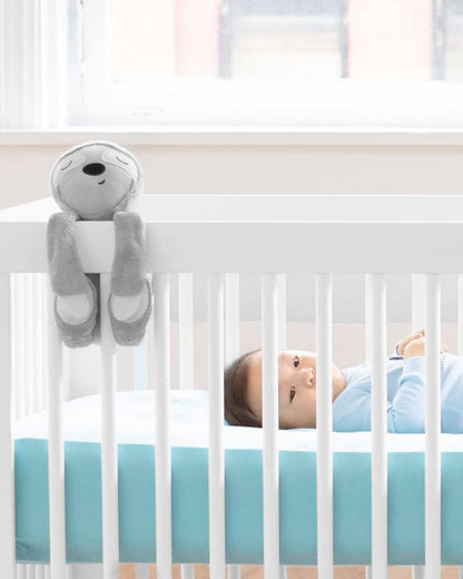 Skip Hop Cry-Activated Baby Soother - Sloth - 304326