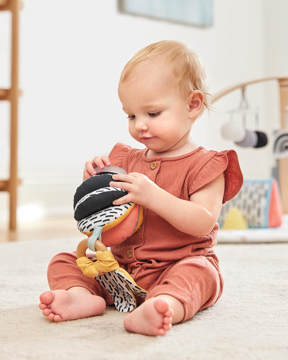 Skip Hop Discoverosity 3-In-1 Montessori-Inspired Stroller Toy - 9O292510