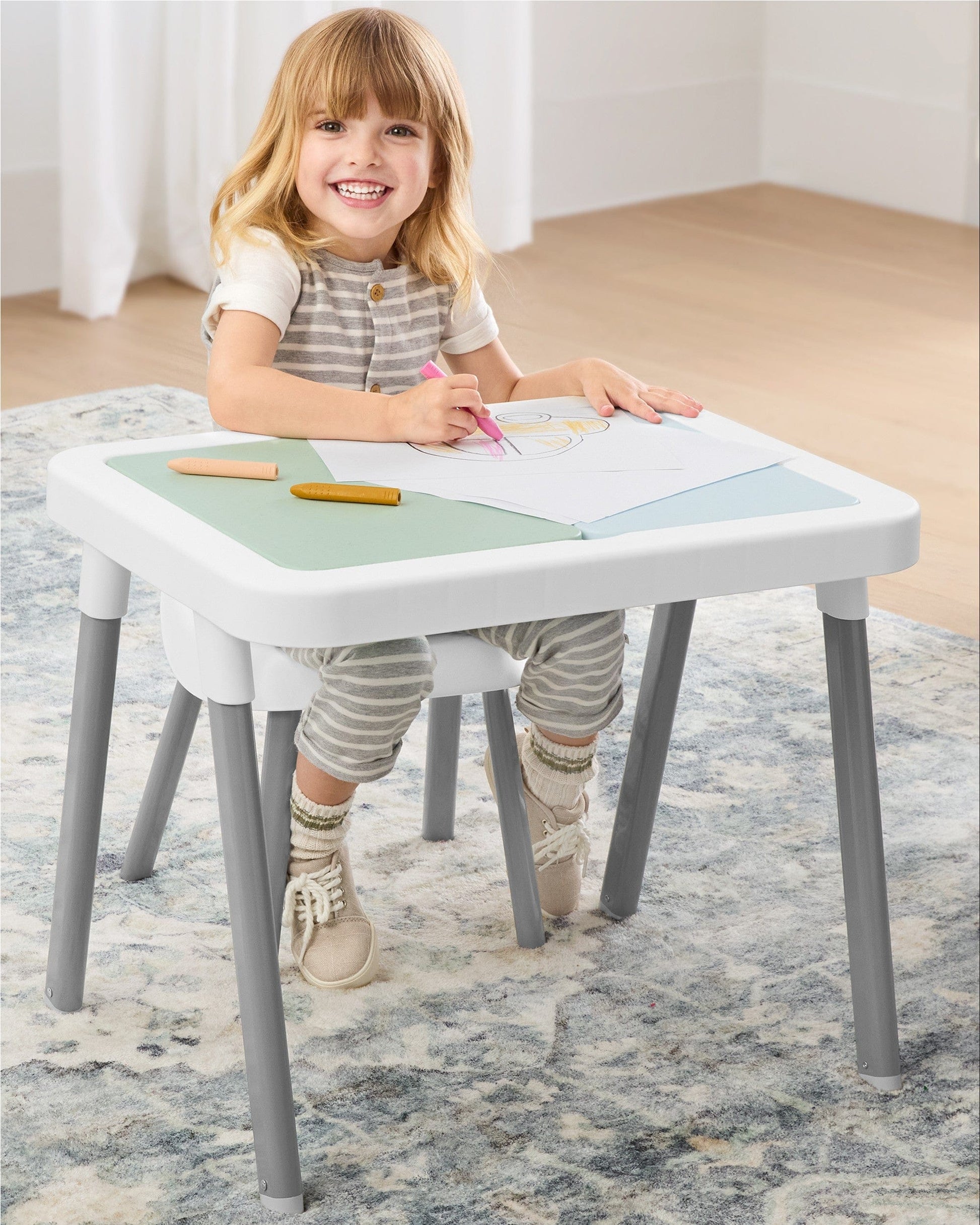 Skip Hop Discoverosity 3-in-1 Toddler Sensory Table - 9Q249010