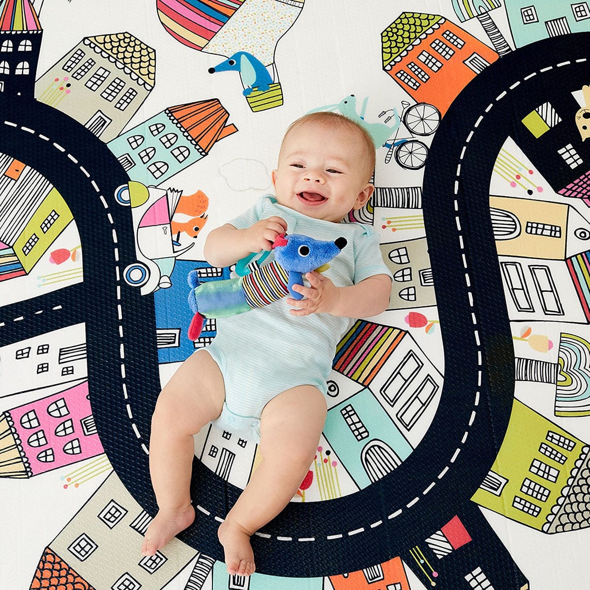 Skip Hop Doubleplay Reversible Playmat - Vibrant Village - 243102