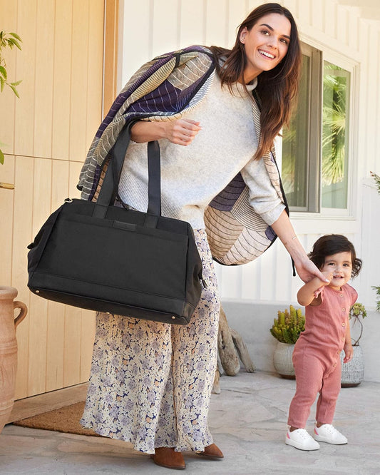 Skip Hop Endless Weekender Diaper Bag - Black - 9O260510