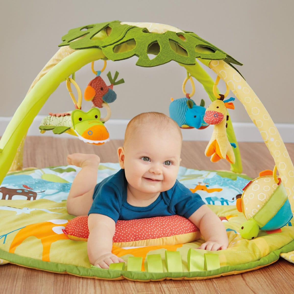 Skip Hop Giraffe Safari Activity Gym - 307400