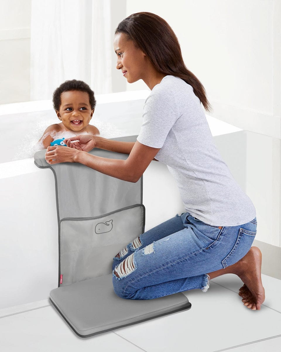 Skip Hop Moby All-In-One Elbow Saver & Kneeler - 235550