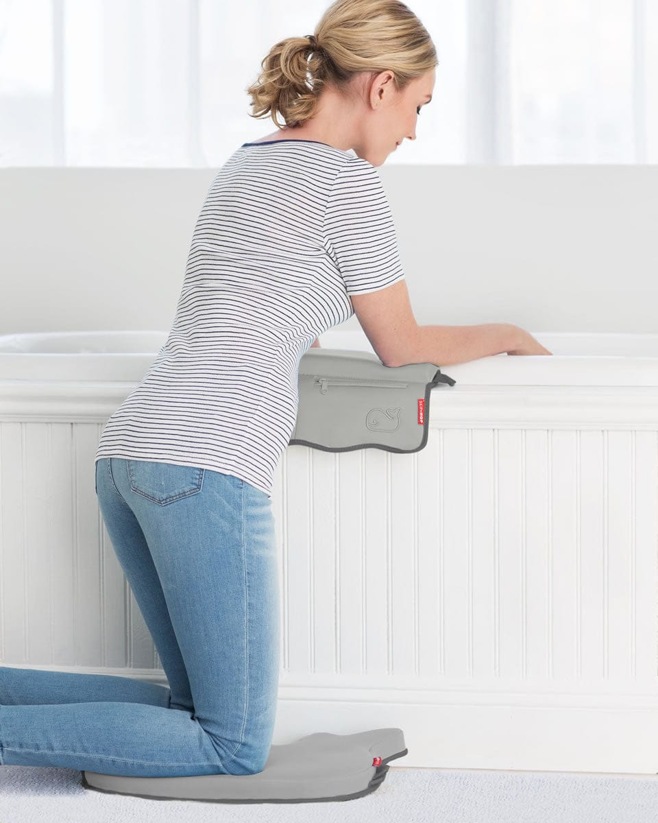 Skip Hop Moby Bathtub Elbow Rest - Grey - 235054
