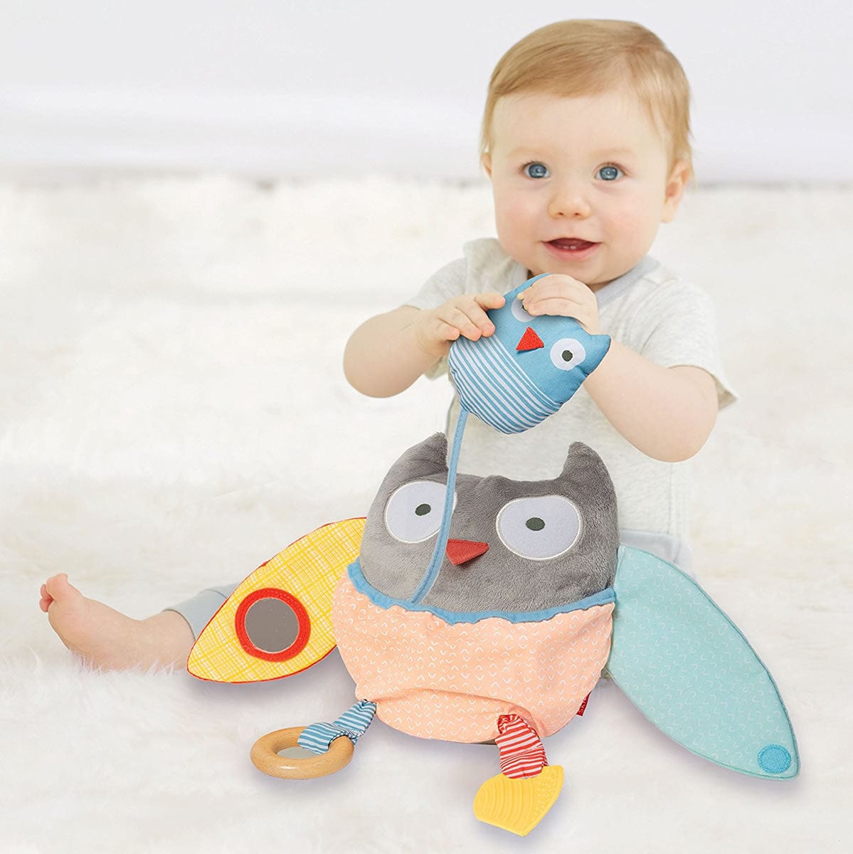 Skip Hop Treetop Friends Hug & Hide Owl Activity Toy - Grey/Pastel