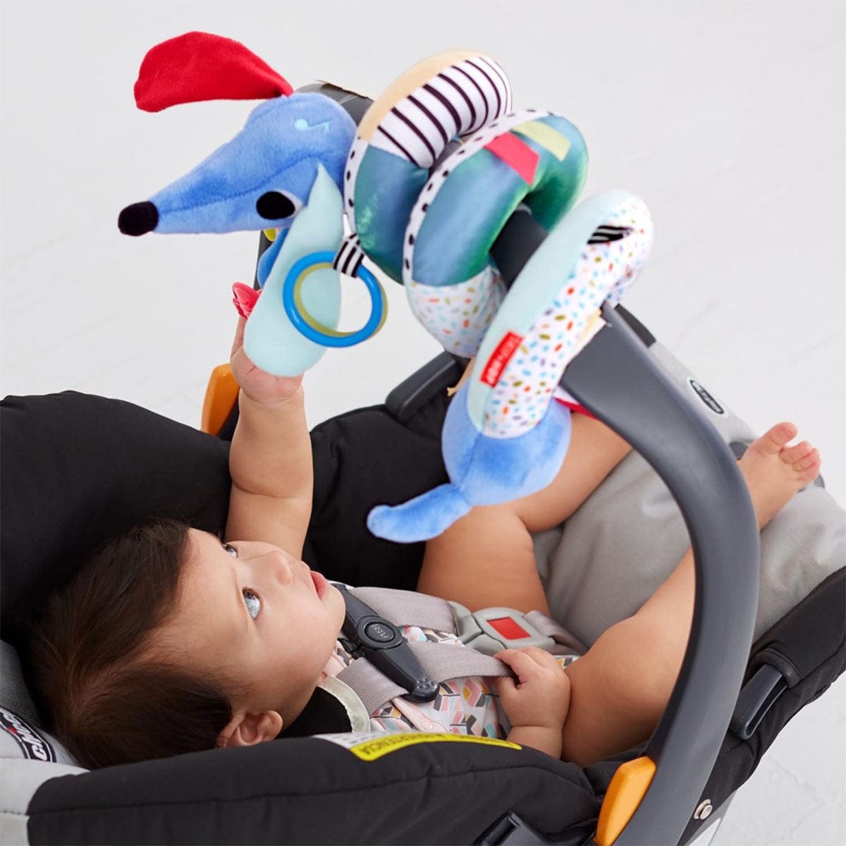 Skip Hop Vibrant Village Muscial Spiral Toy