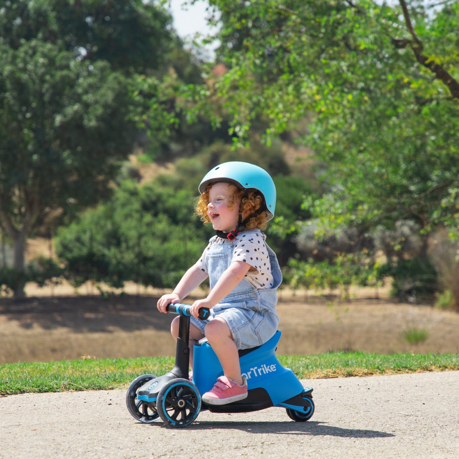 SmarTrike Xtend Ride On & Scooter - Blue - 2401300