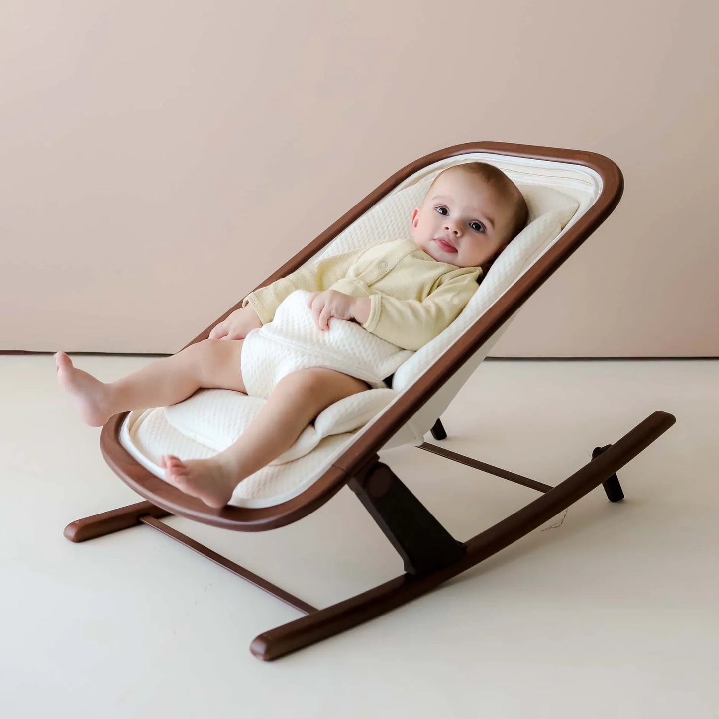 Snuggle Me Infant Rocker - SMO-RKR-WW-NA-WN