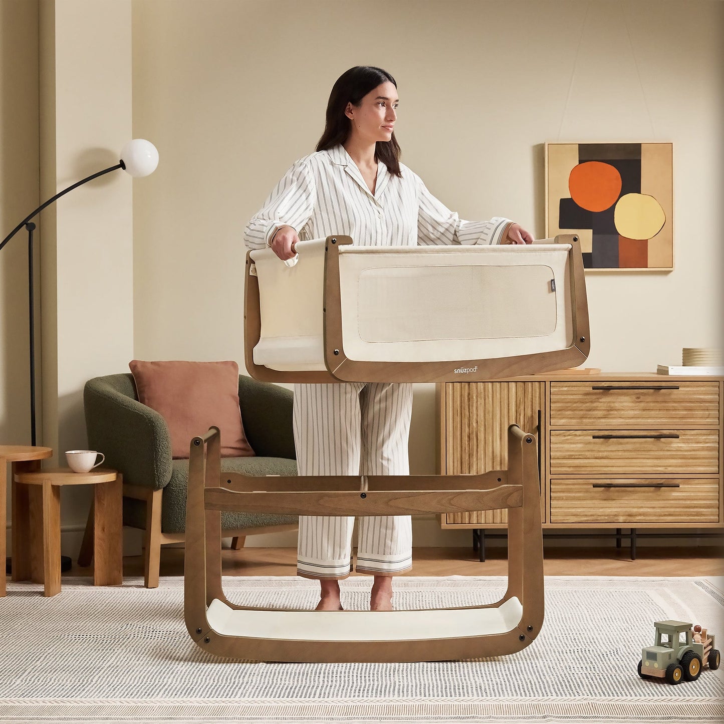 Snuz SnuzPod 5 Bedside Bassinet - Walnut - USFN050N