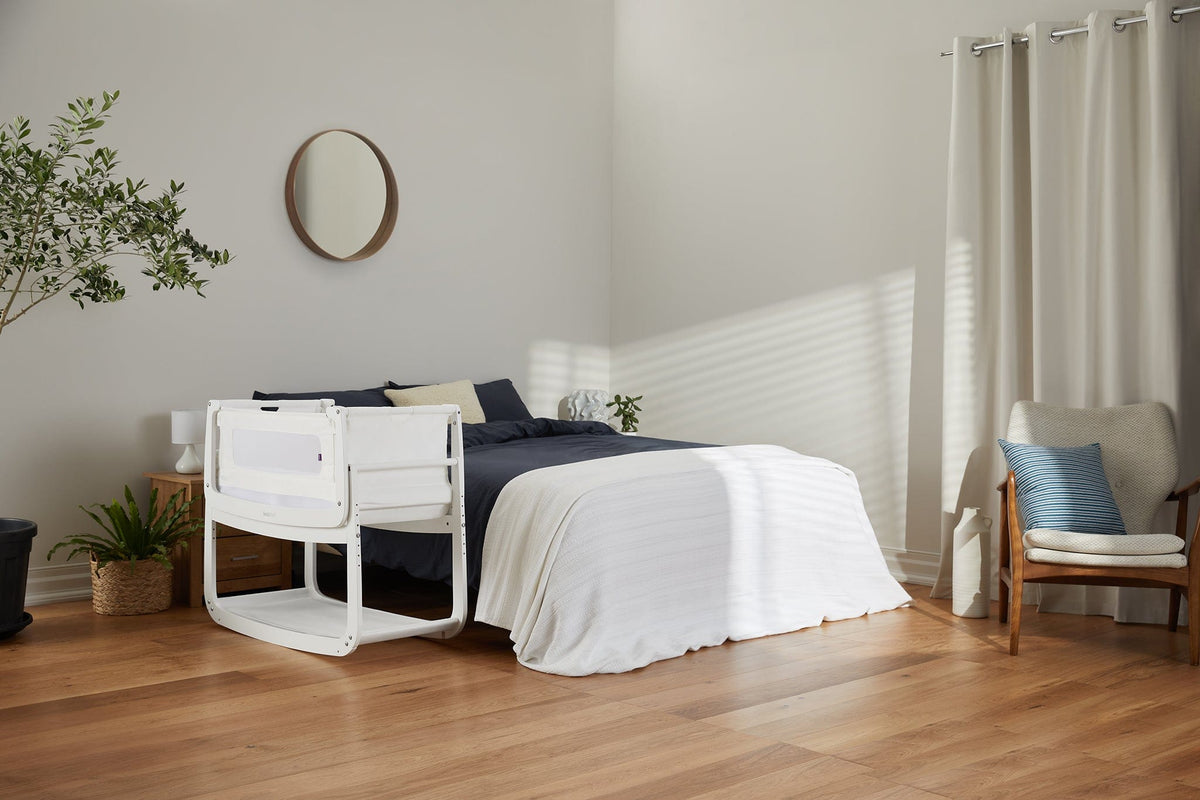 Snuz SnuzPod4 Bedside Crib - White - USFN014B