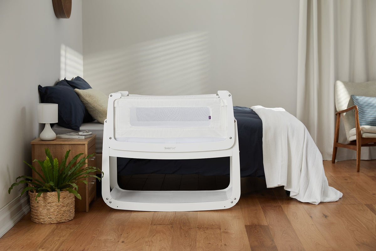Snuz SnuzPod4 Bedside Crib - White - USFN014B