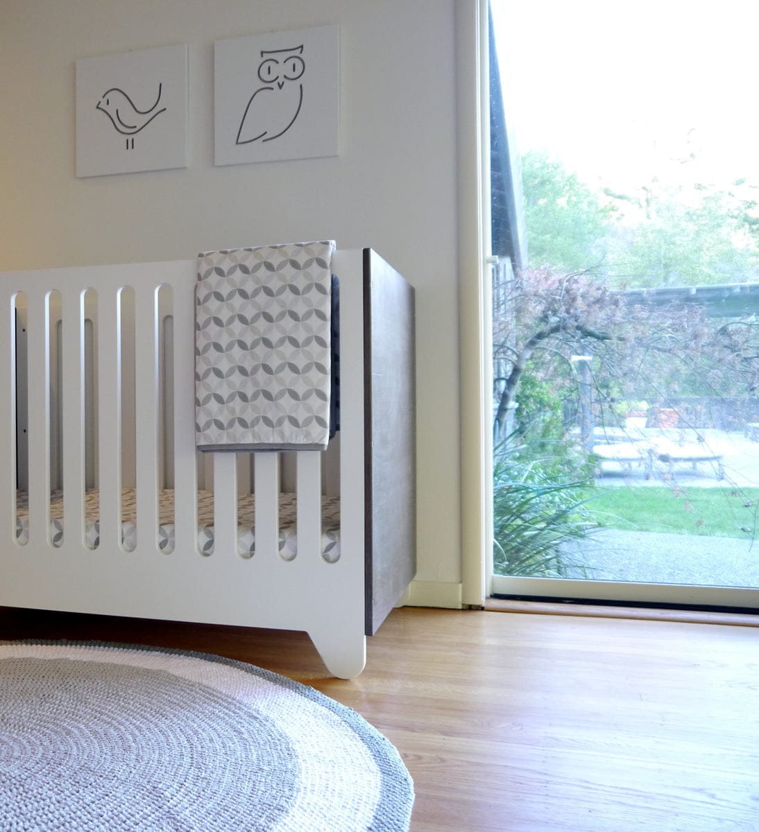 Spot On Square Hiya Crib - Walnut - HC12001C