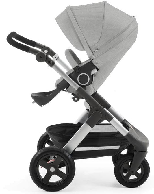 Stokke 2017 Trailz Strollers - stokke-trailz-stroller-family