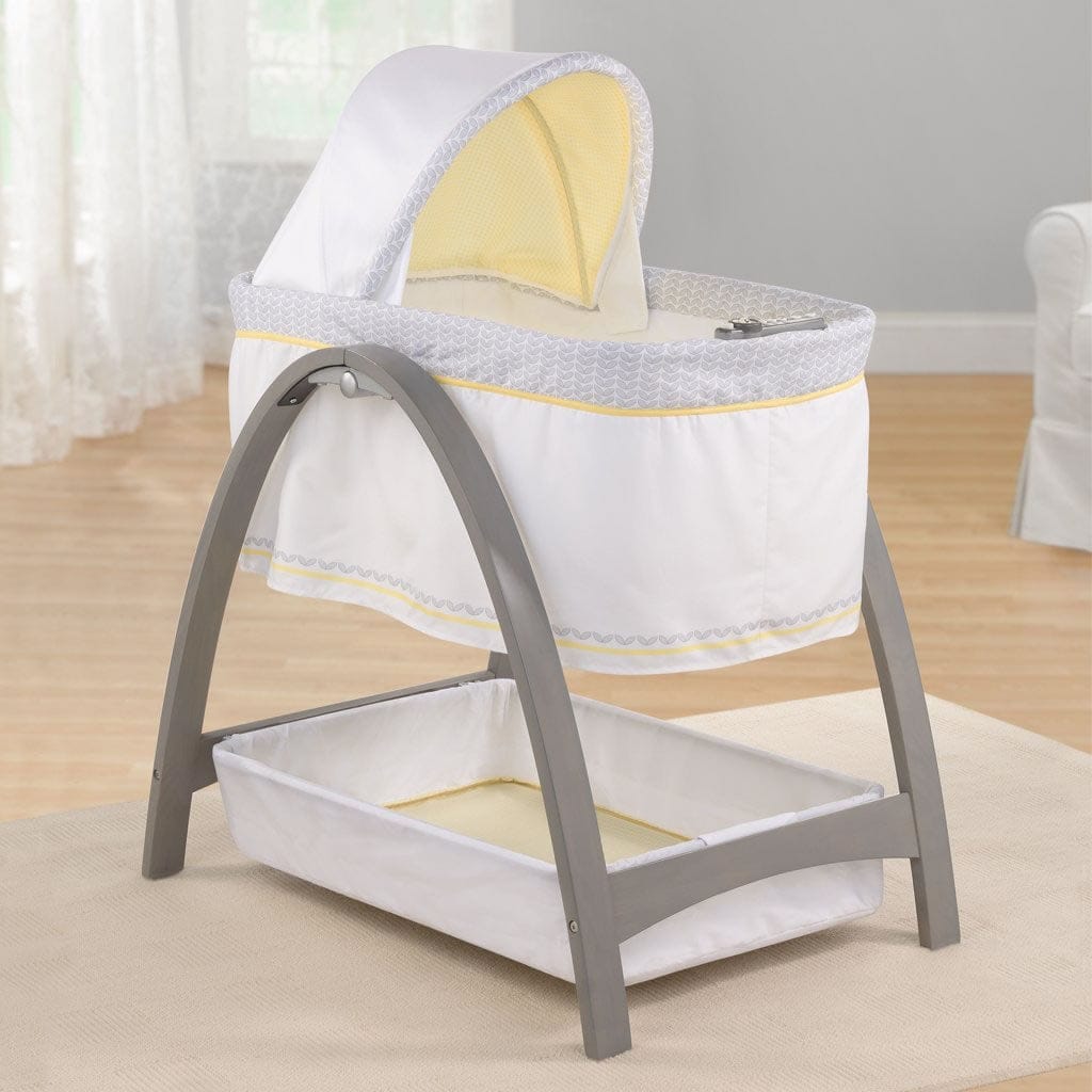 Summer Infant Bentwood Motion Bassinet - Chevron Leaf