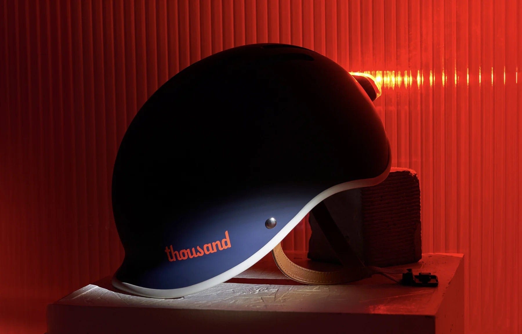 Thousand Magnetic Helmet Light - Stealth Black - TLGL05050100
