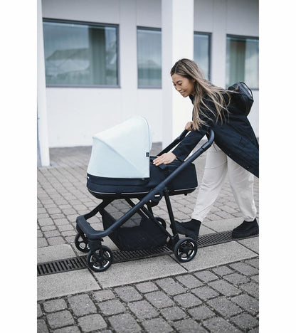Thule Shine Stroller + Bassinet Bundle - Black / Black - 11400202-11400300