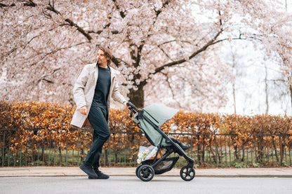 Thule Spring 2 Compact All-Terrain Stroller - Black - 11300252