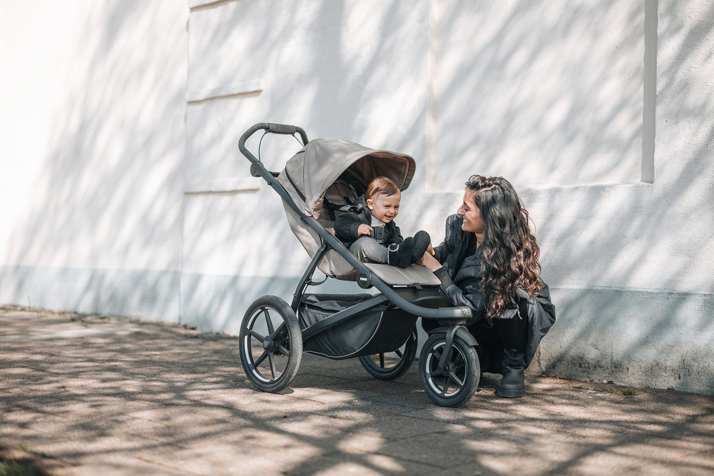 Thule Urban Glide 3 Single Jogging Stroller with NON-Magnetic Buckle + Cup Holder - Tinted Taupe - 10101704