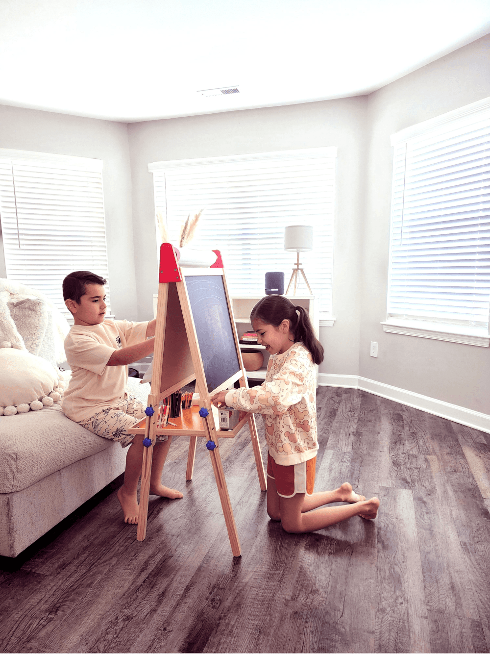 Tiny Land® 3-in-1 Art Easel for Kids - WT0006