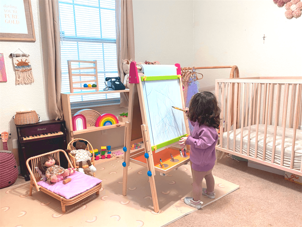 Tiny Land® 3-in-1 Art Easel & Paper Roll Set - WT0006-BDL01