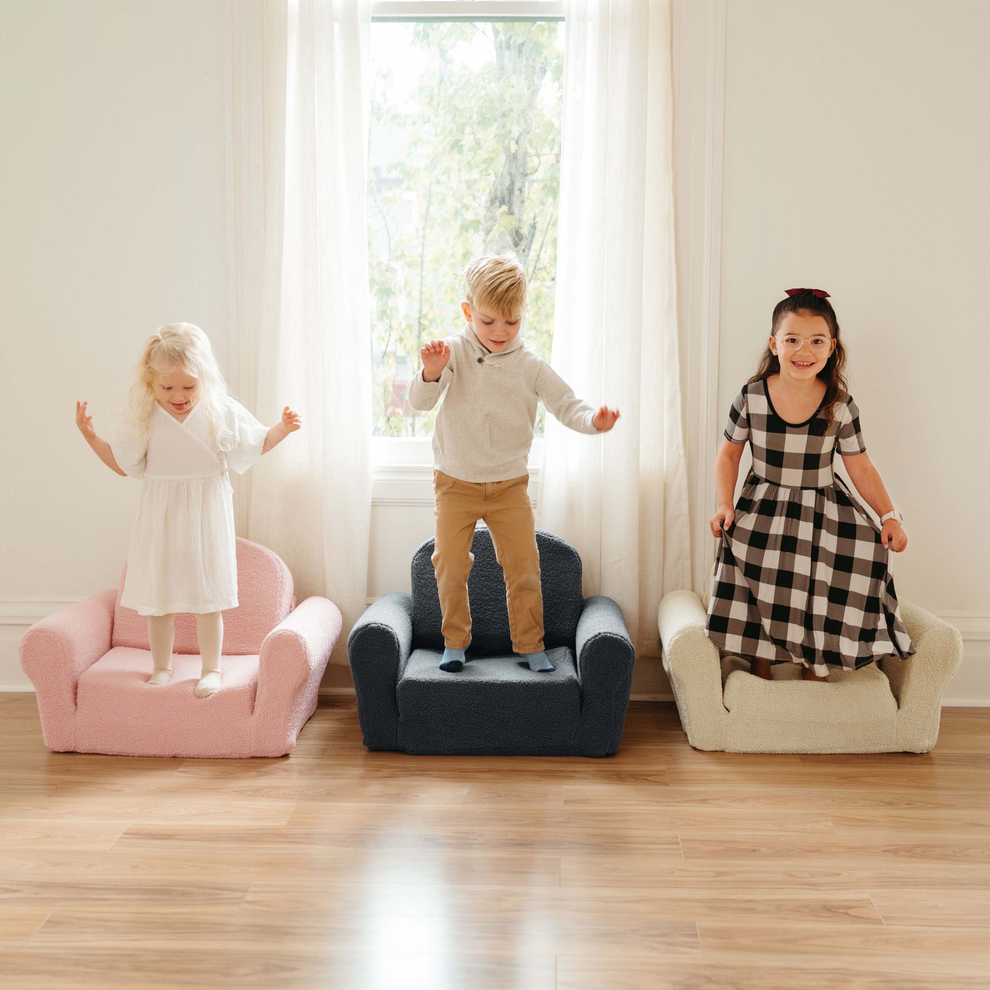 Tiny Land® Afternoon Couch —— Cream Kids Chair - TLHKKS001WT