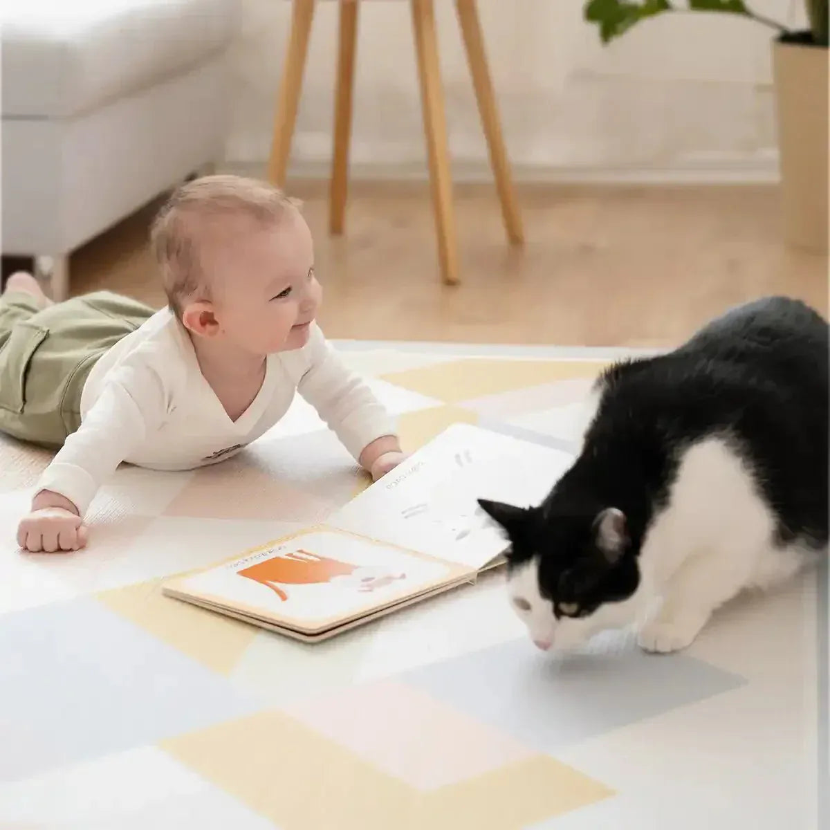 Tiny Land® Double-Sided Baby Playmat Urban Zoo Adventure - TLBAPM001GY