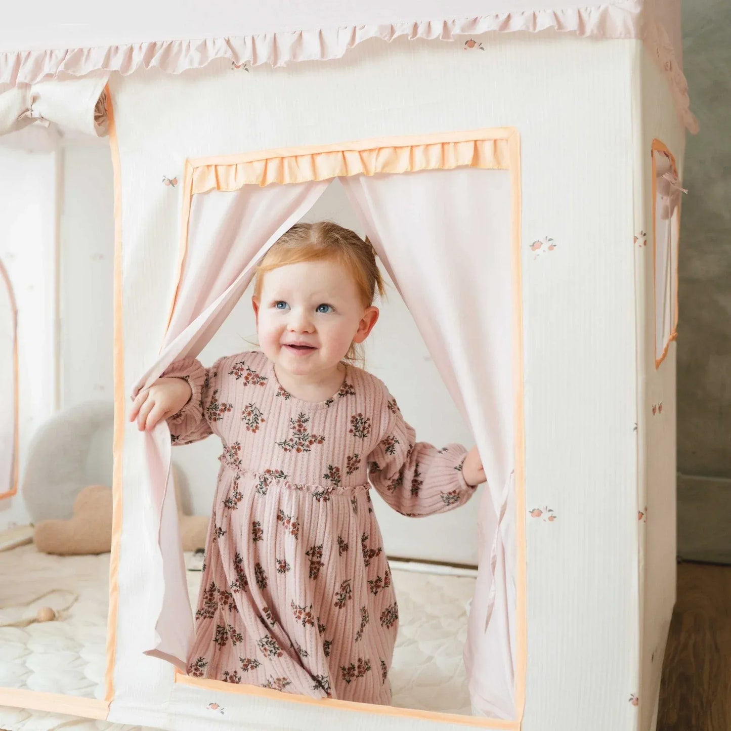 Tiny Land® Sweet Citrus Kid's Play Tent -  Creamy white/pink - TLTGTT011PK