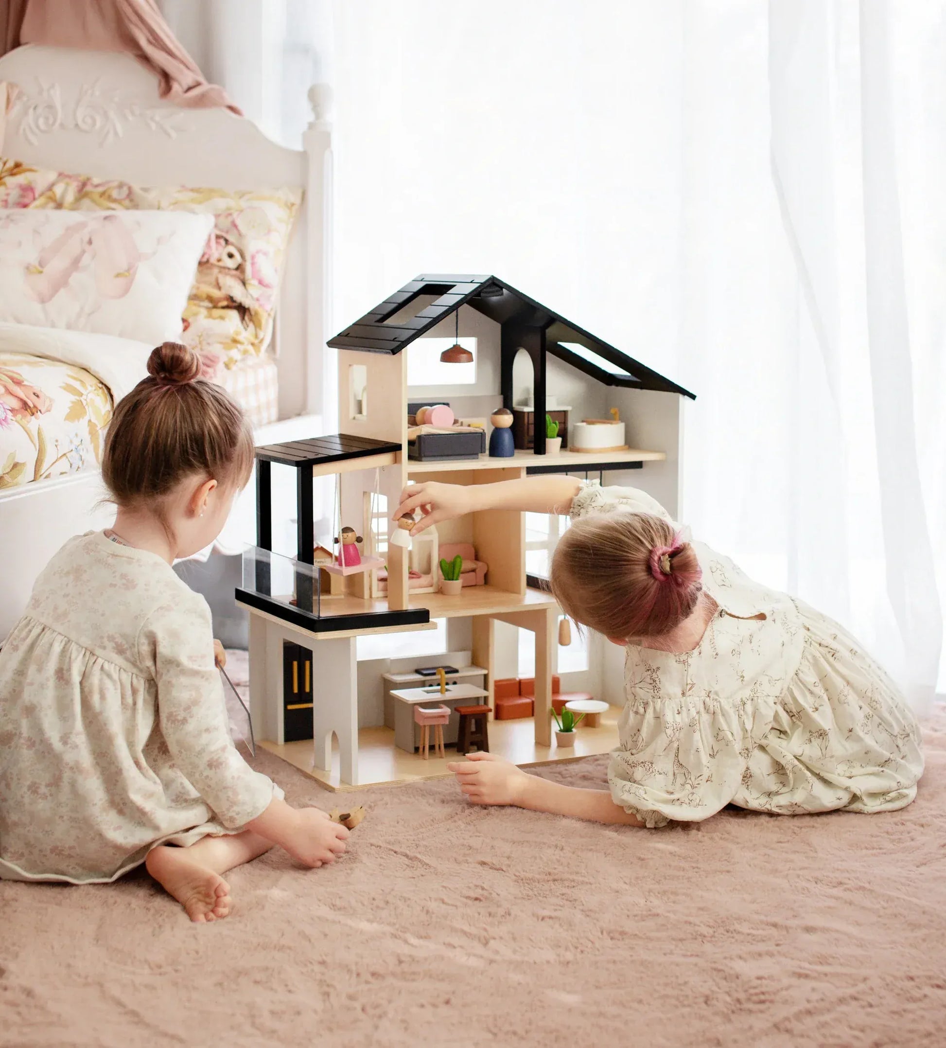 Tiny Land® Sweetwood Edge Dollhouse - TLTGDH002BK