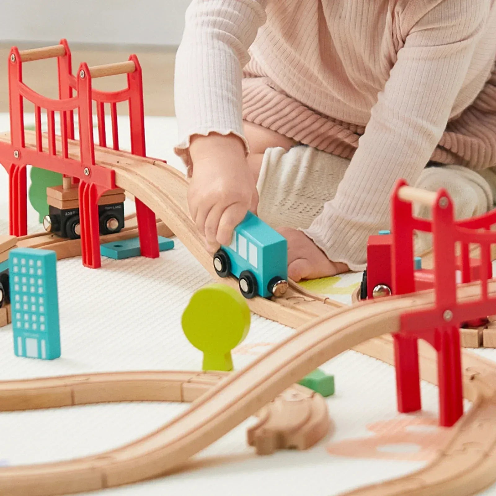 Tiny Land® Wooden Train Set for Children 39 Pcs - TLTGWT025OW