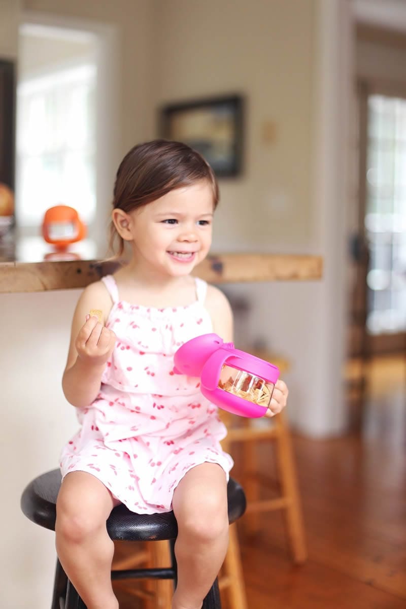 Ubbi Tweat Snack Container - Hot Pink