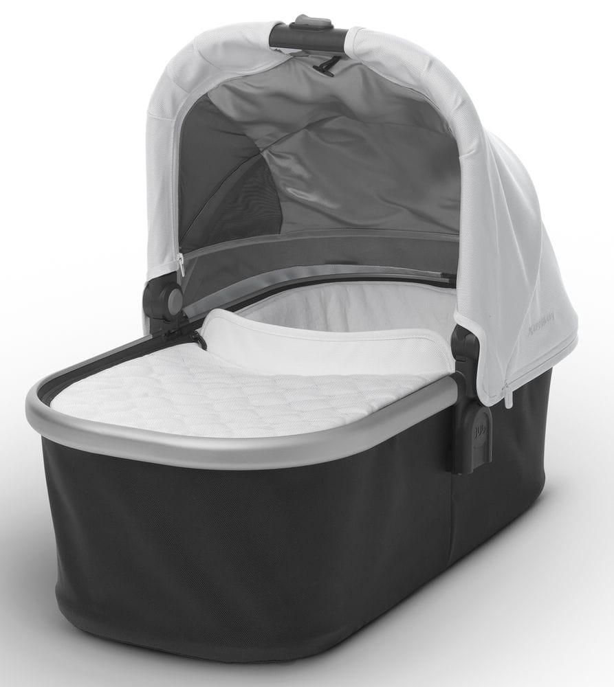 UPPAbaby Open Box 2017 Bassinet - Loic (White/Silver) - 0917-BAS-US-LOC-OB