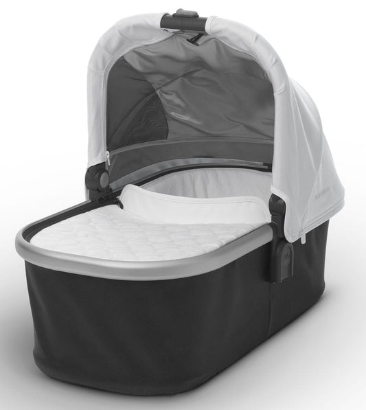UPPAbaby Open Box 2017 Bassinet - Loic (White/Silver) - 0917-BAS-US-LOC-OB