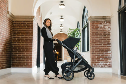 UPPAbaby Vista V3 Single-to-Double Stroller - James (Black / Carbon Frame / Black Leather) - 0303-VSO-NA-JMS