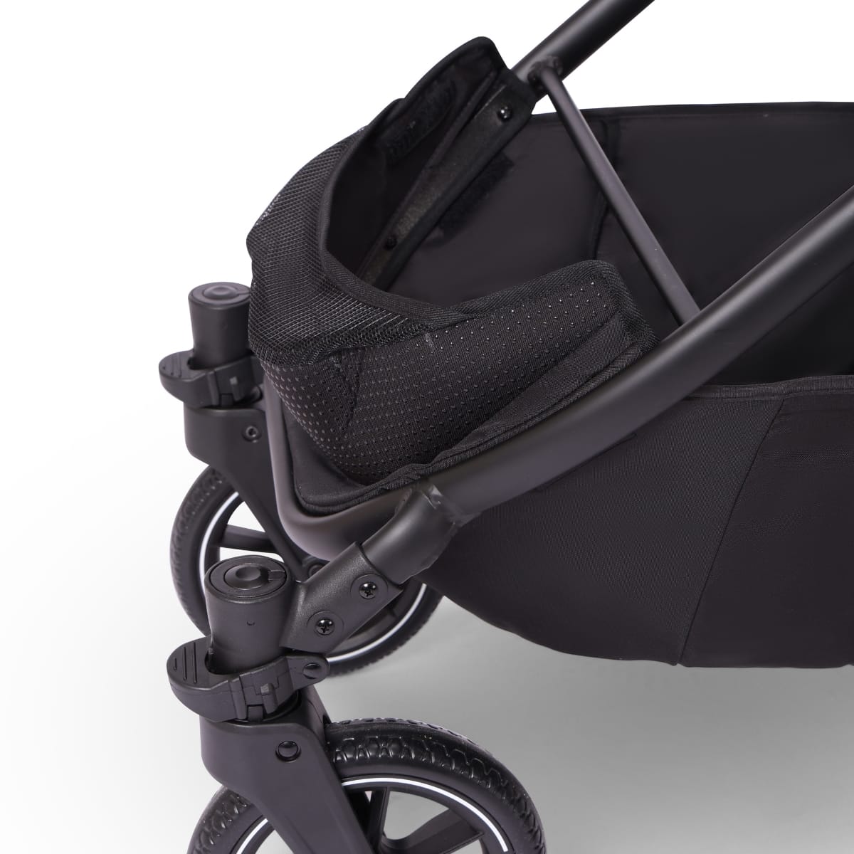 Valco stroller black mesh footrest detail