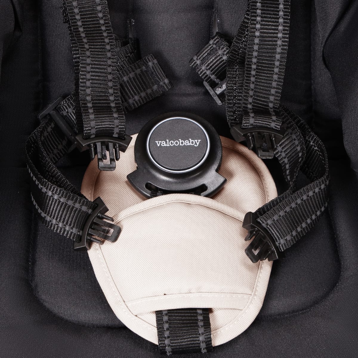 Valco Baby stroller five point harness buckle and beige crotch pad