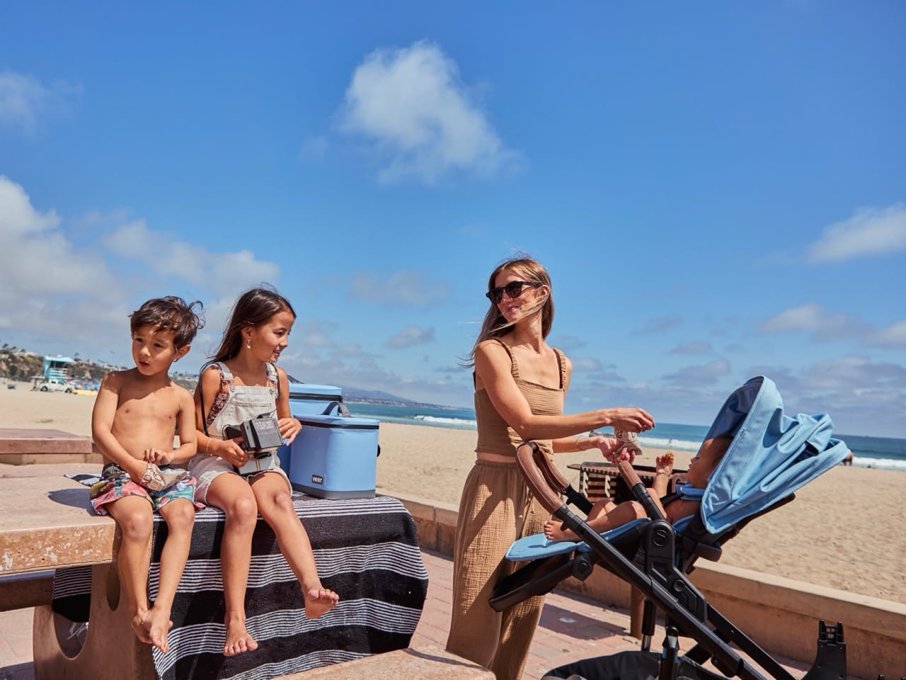 Veer Switch&Roll Luxe Single-to-Double Stroller Bundle with Leather Kit - Black Onyx (One Box) - BOX-SNR-LEA-BONX