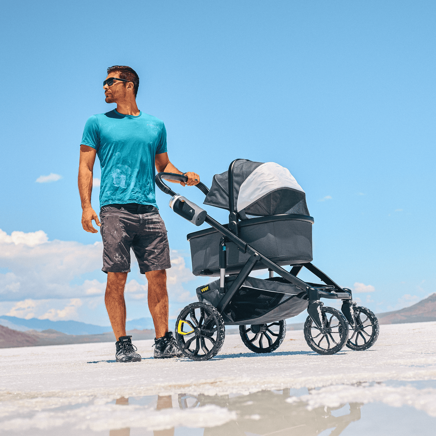 Veer Switch&Roll Luxe Single-to-Double Stroller + Infant Essentials Bundle - Gray Granite - BUN-SNR-LEA-BAS-GGRA