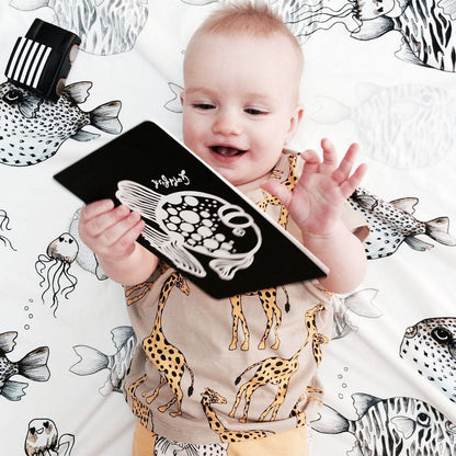 Wee Gallery Art Cards for Baby - Original Collection - WG101