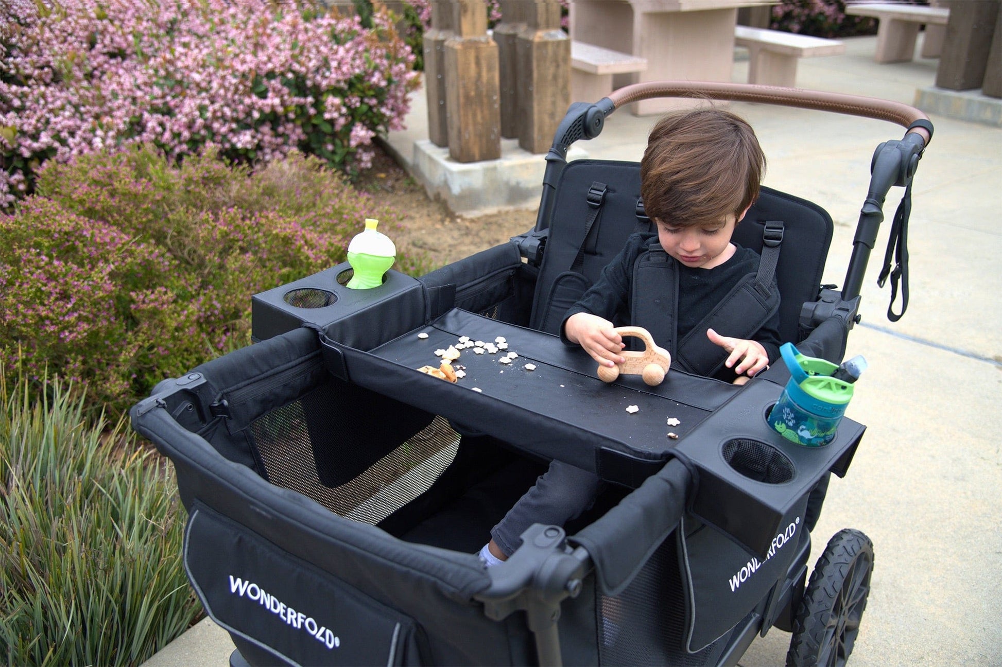 WonderFold L4 Flex Snack Tray - LFLXST04-BLK
