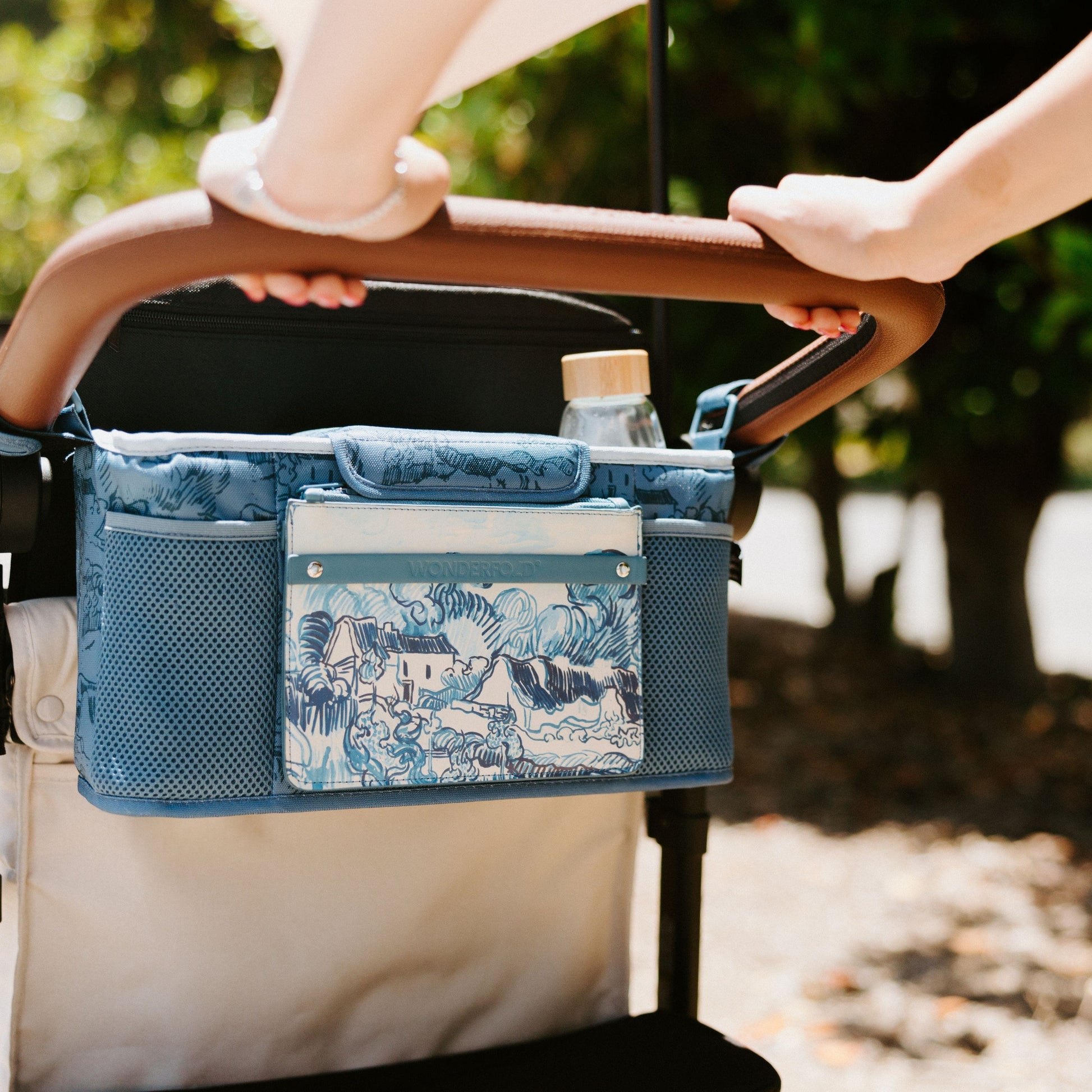 WonderFold Small Parent Console With 2 Insulated Cup Holders - Van Gogh Landscape With Houses - PC02-VGLH
