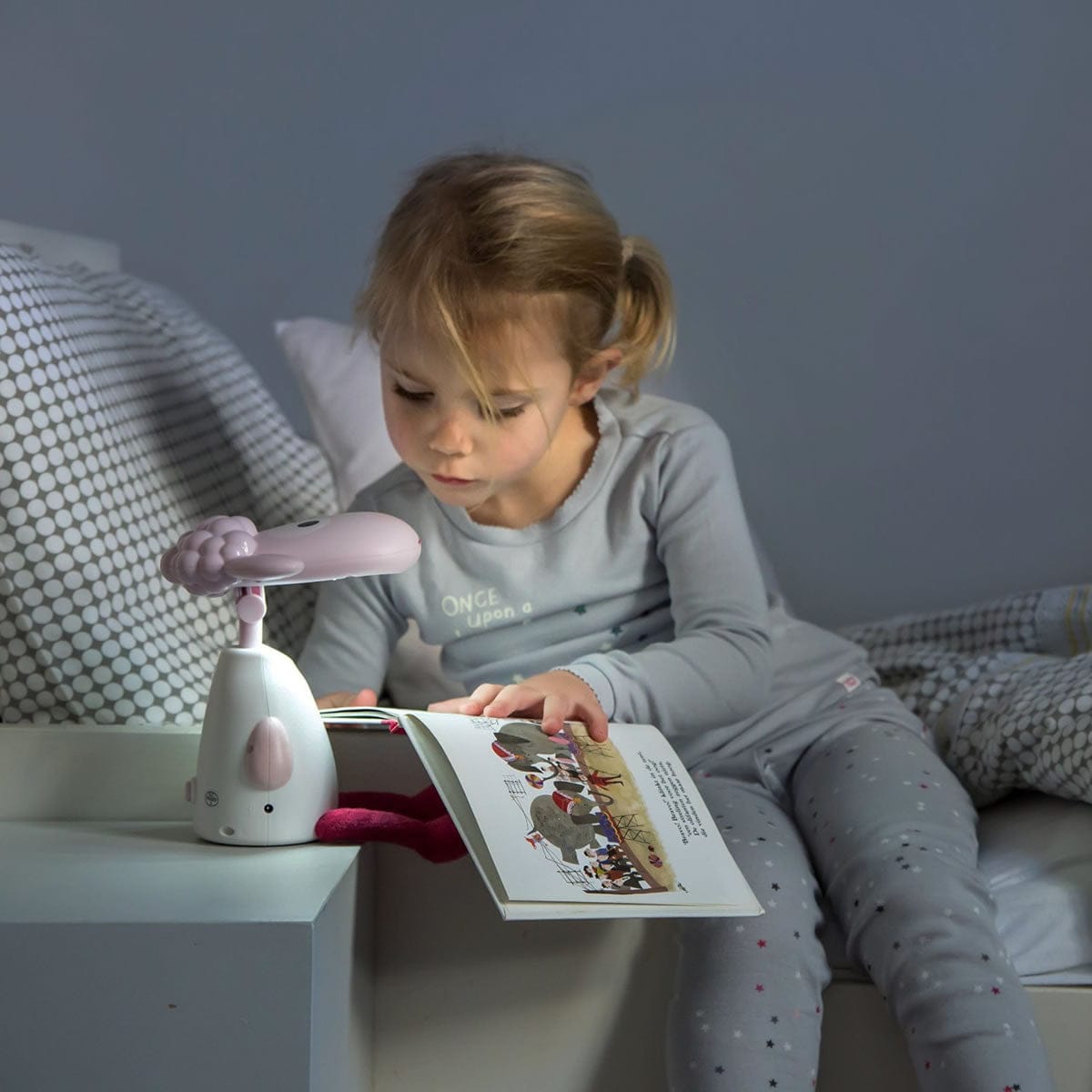 Zazu FIN Reading & Nightlight - Pink - ZA-FIN-03